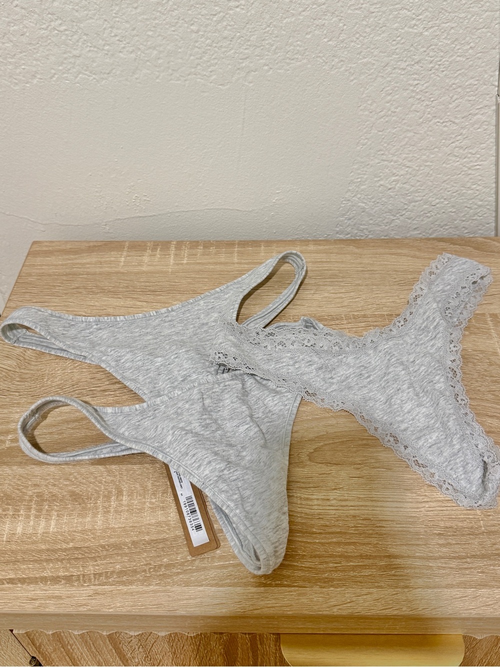 NWT Skims Cotton Thong Bundle SZ Small Light Grey
